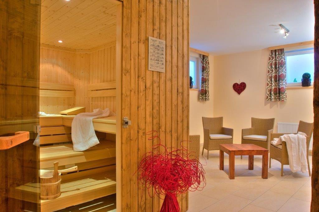 Appartamento Neuhaushof Hollersbach im Pinzgau Esterno foto